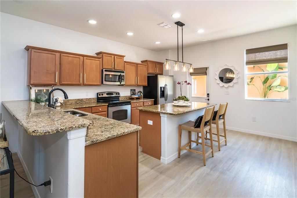 Active With Contract: $440,000 (3 beds, 2 baths, 1626 Square Feet)