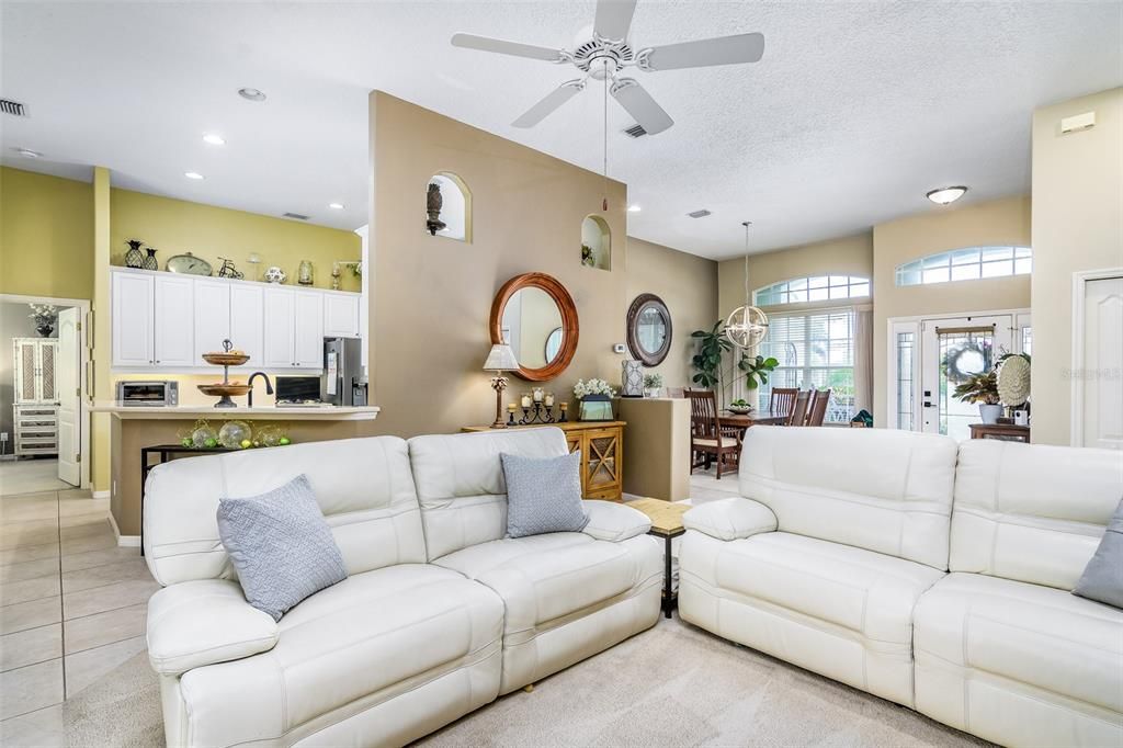 For Sale: $559,700 (3 beds, 2 baths, 1966 Square Feet)