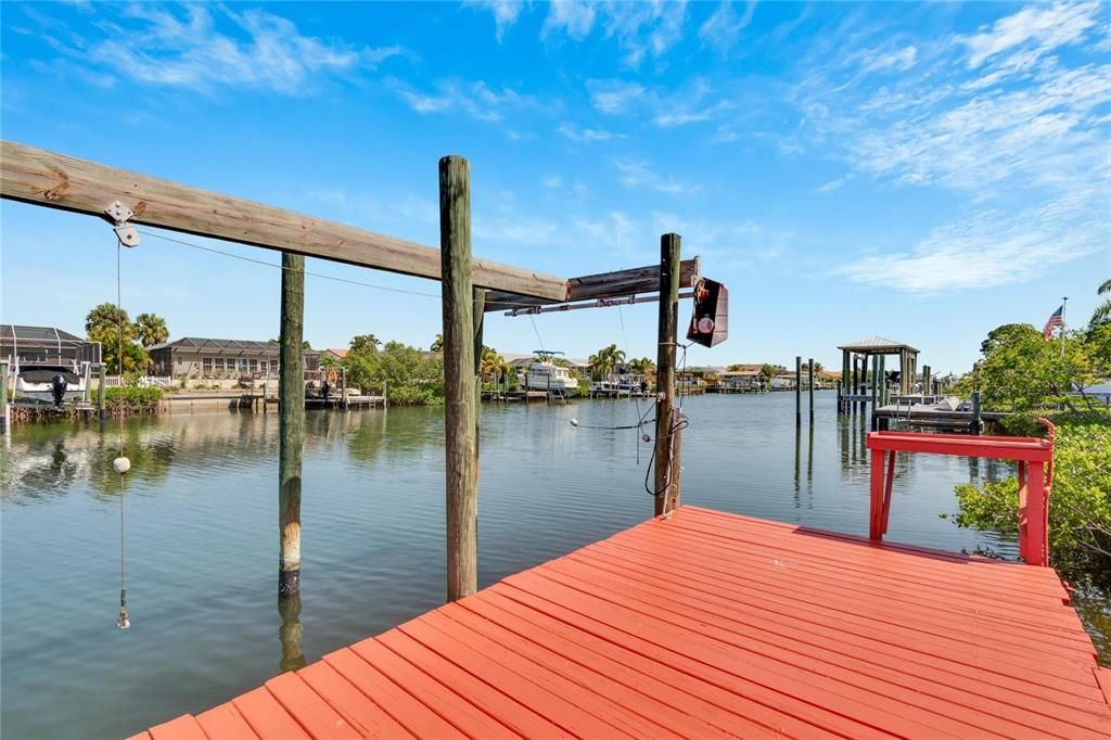 For Sale: $775,000 (3 beds, 2 baths, 1930 Square Feet)