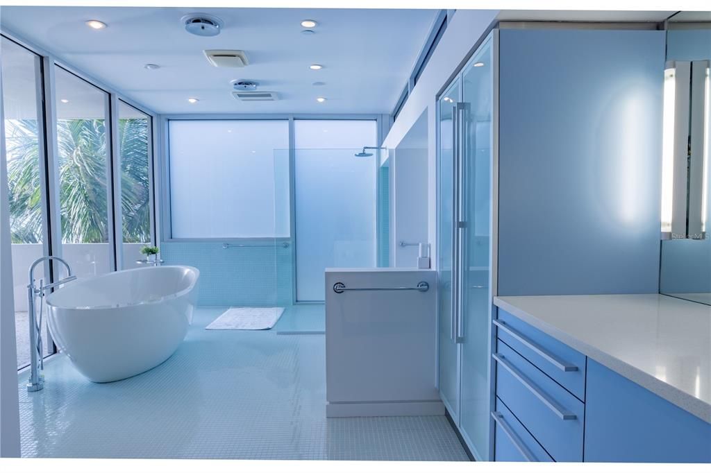 Masterbath double vanity closets and soaking tub