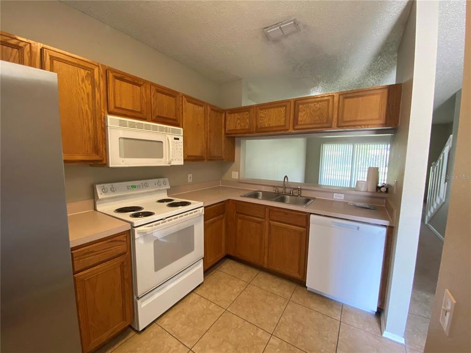 For Rent: $1,895 (2 beds, 2 baths, 1184 Square Feet)