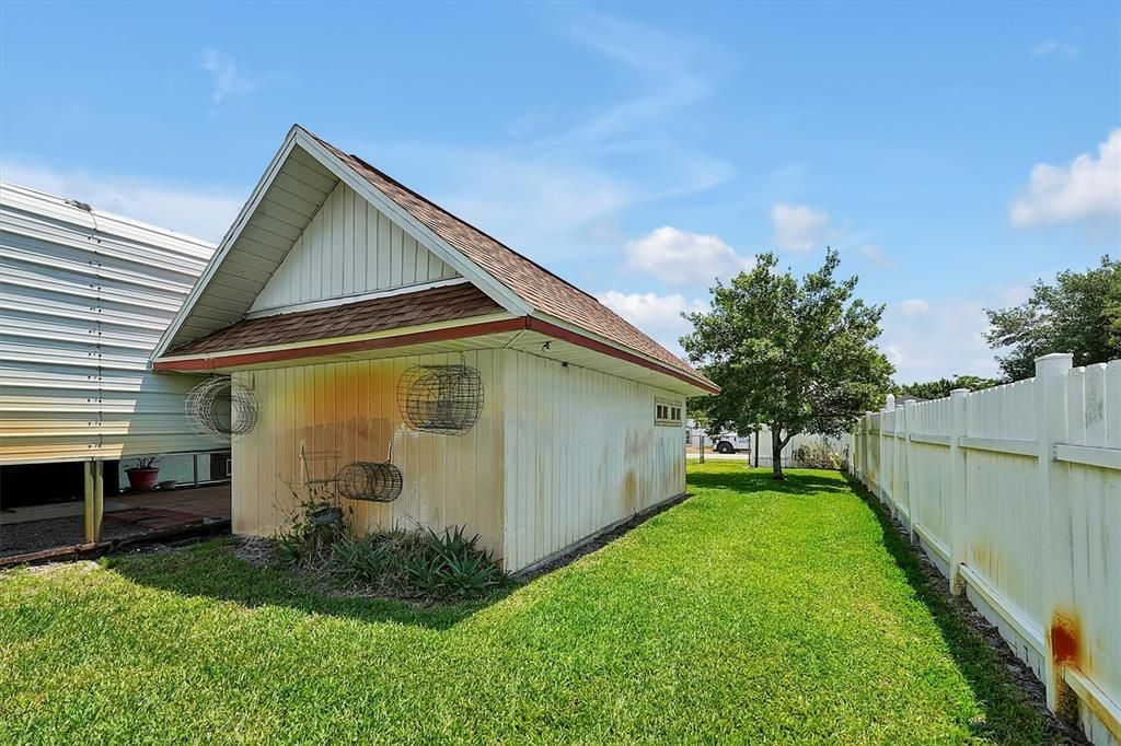 For Sale: $344,900 (3 beds, 2 baths, 1920 Square Feet)