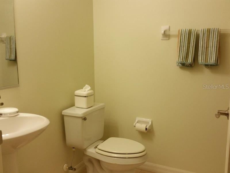 For Rent: $2,000 (2 beds, 2 baths, 1351 Square Feet)