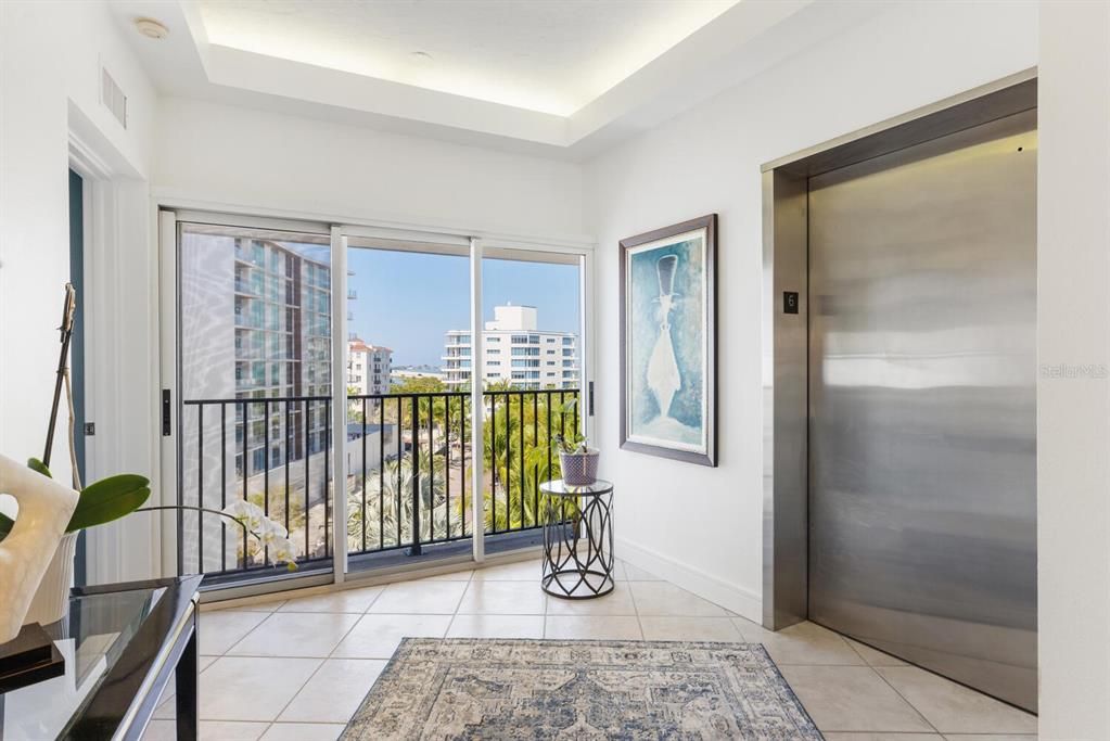 For Sale: $3,495,000 (2 beds, 2 baths, 3405 Square Feet)