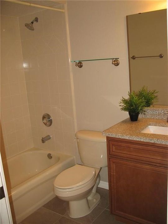 2nd bathroom