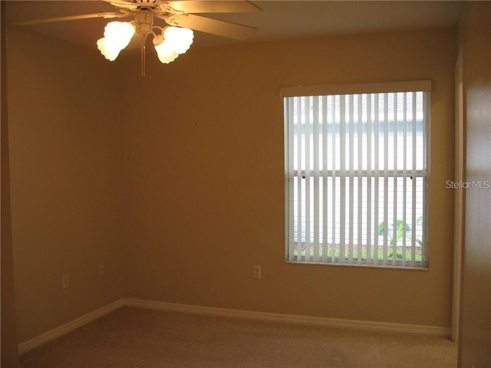 2nd bedroom