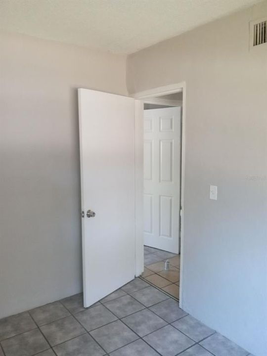 For Rent: $1,695 (3 beds, 1 baths, 1352 Square Feet)