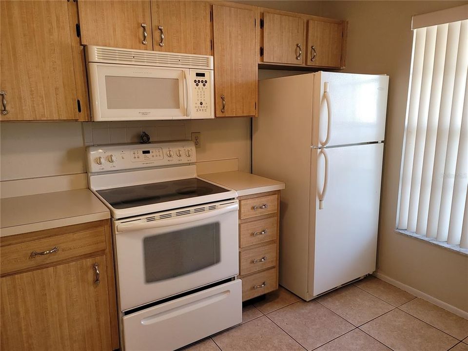 For Rent: $1,350 (2 beds, 2 baths, 1008 Square Feet)