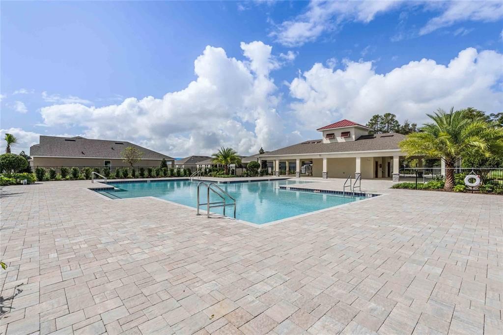 Active With Contract: $647,990 (4 beds, 3 baths, 2787 Square Feet)