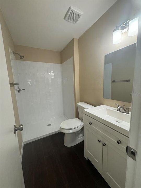 For Sale: $269,000 (2 beds, 2 baths, 1041 Square Feet)