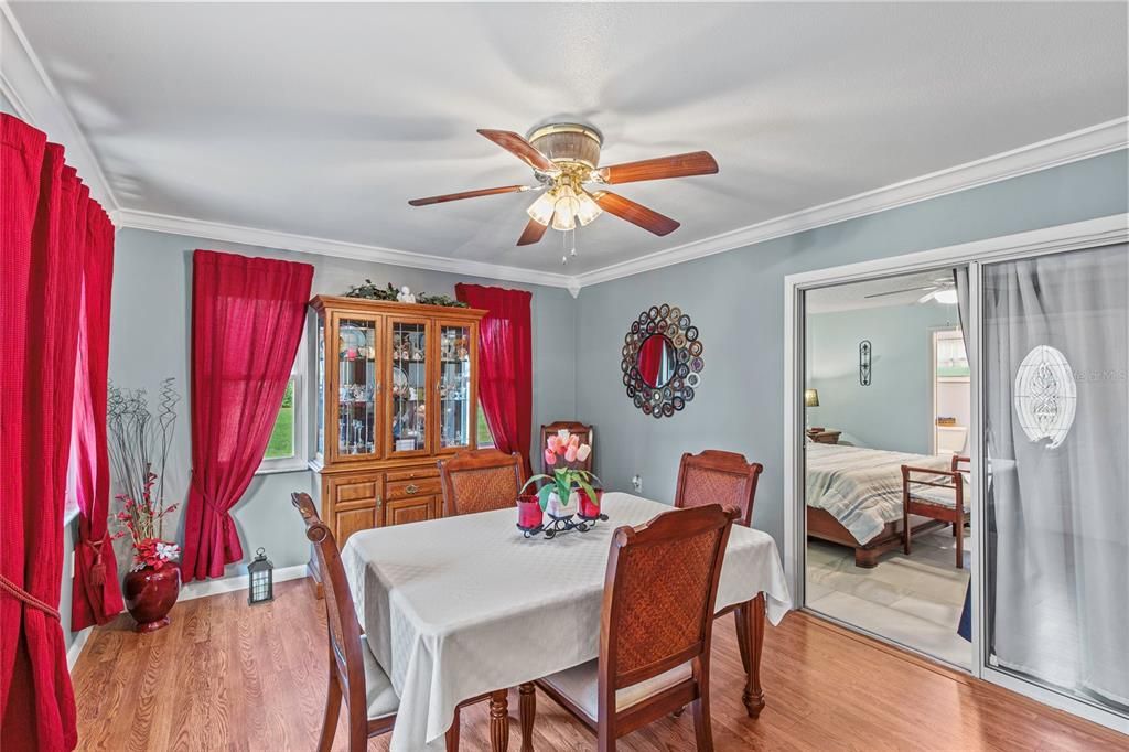 For Sale: $255,000 (2 beds, 2 baths, 1480 Square Feet)