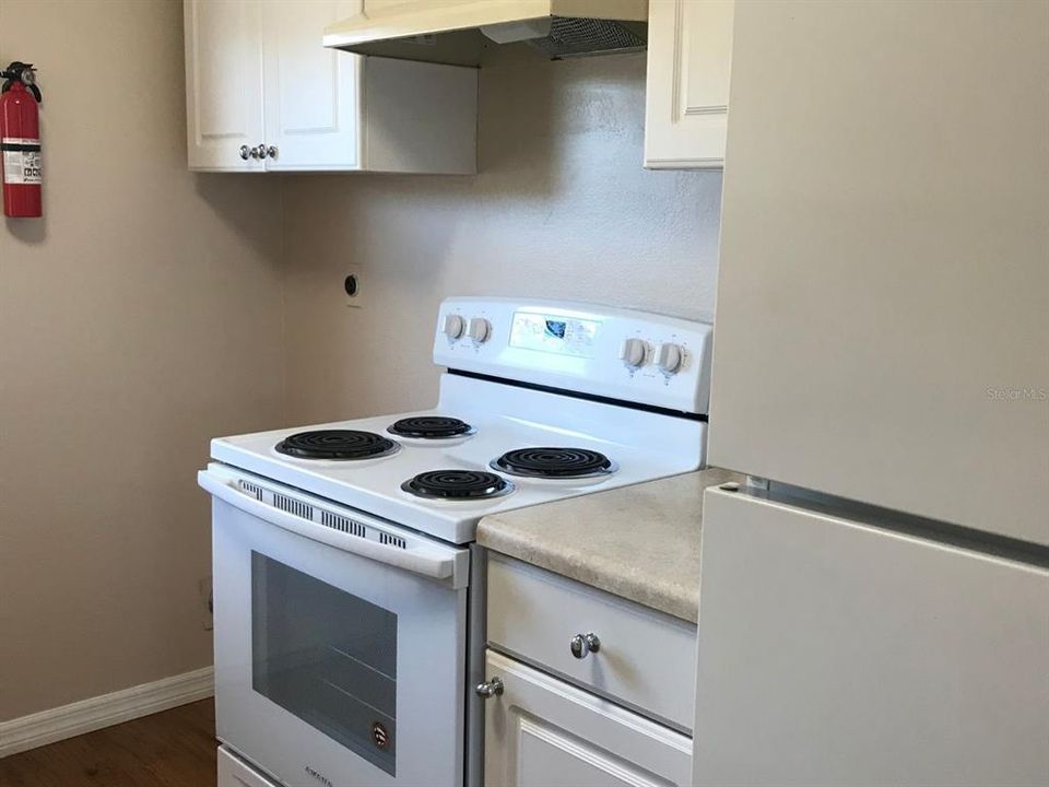Kitchen with dryer hookup