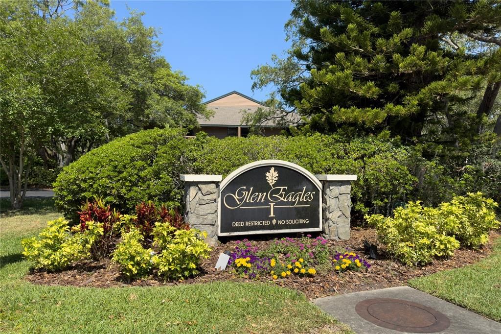 Gleneagles is a nicely landscaped community!
