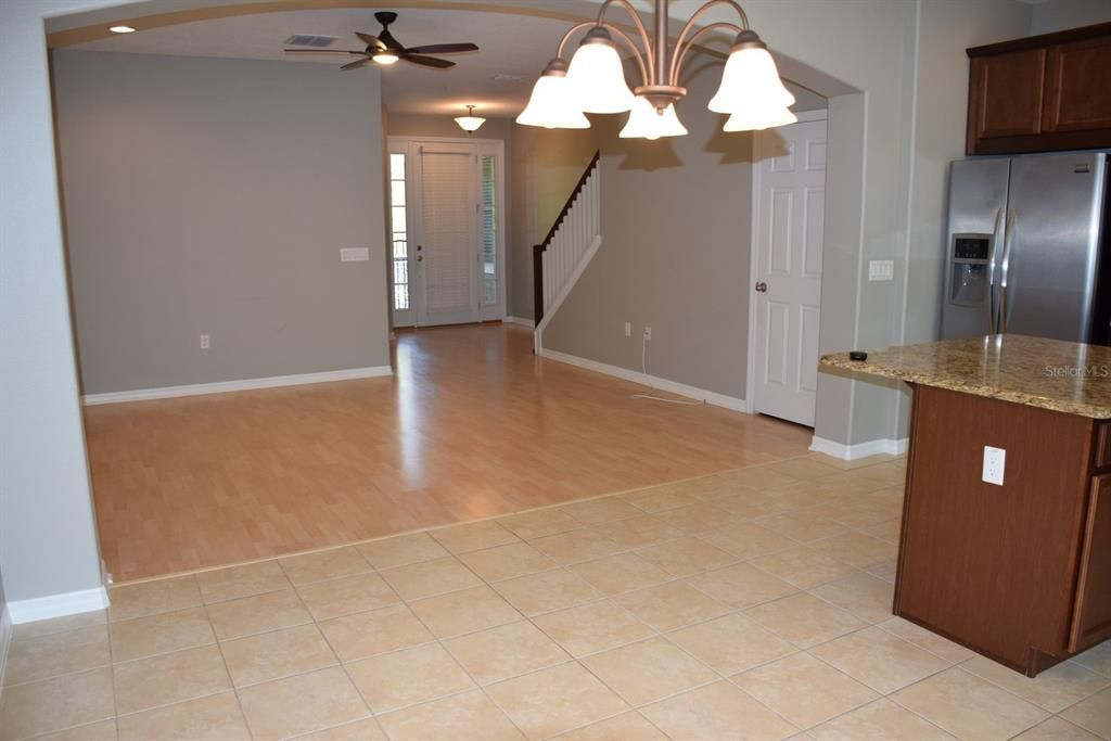 For Rent: $2,195 (3 beds, 2 baths, 1511 Square Feet)