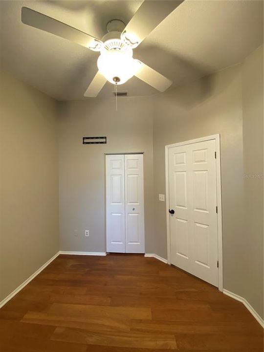 For Rent: $2,250 (3 beds, 2 baths, 1372 Square Feet)