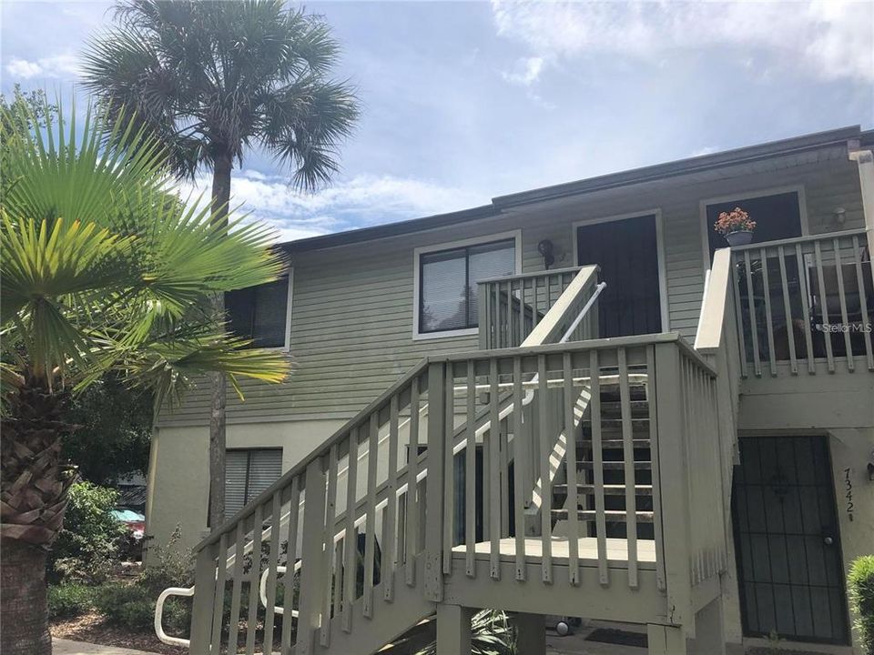 Recently Rented: $1,550 (2 beds, 2 baths, 802 Square Feet)