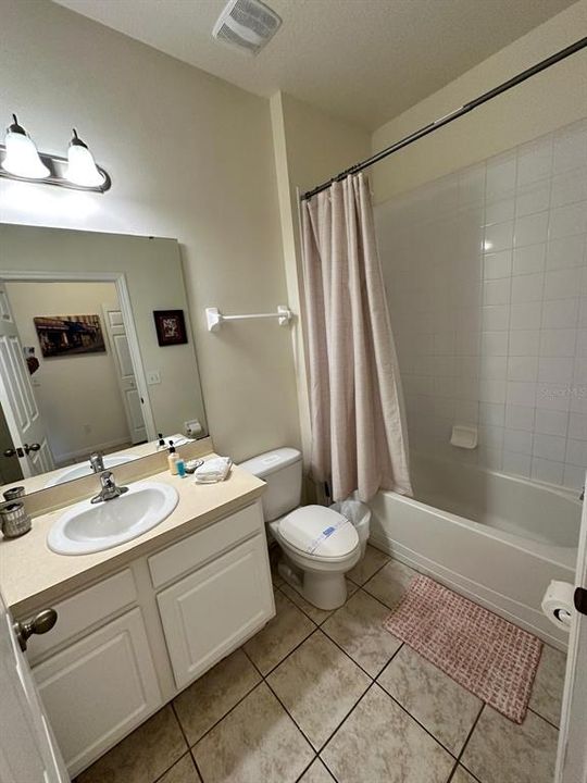 最近租的: $2,500 (4 贝兹, 3 浴室, 1661 平方英尺)