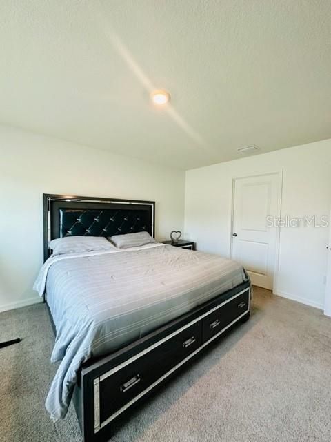 For Rent: $2,800 (4 beds, 2 baths, 1768 Square Feet)