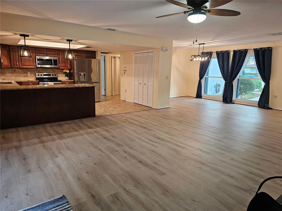 Large Kitchen with granite countertops