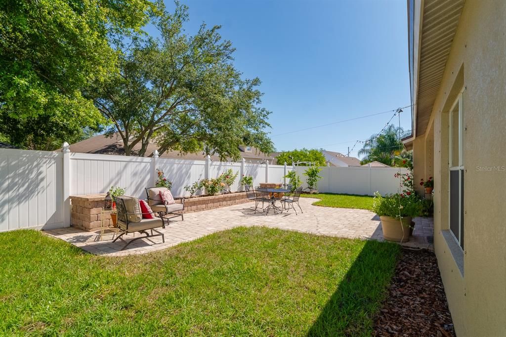 Active With Contract: $430,000 (4 beds, 2 baths, 2014 Square Feet)