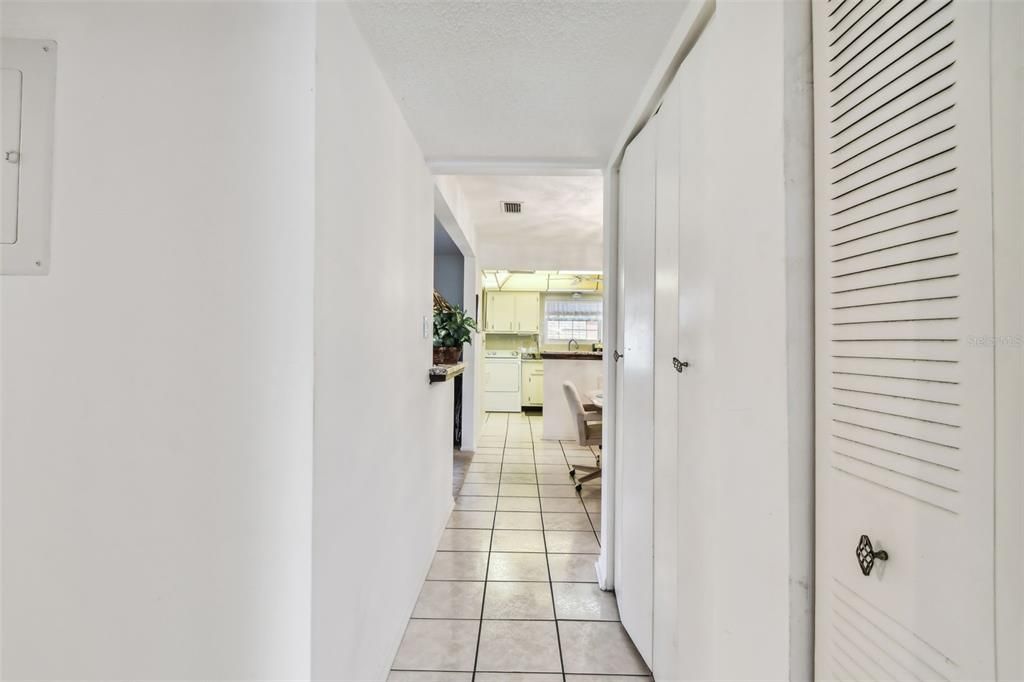 For Sale: $245,000 (3 beds, 2 baths, 1385 Square Feet)