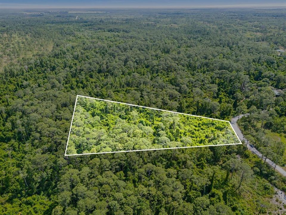 На продажу: $41,000 (2.49 acres)