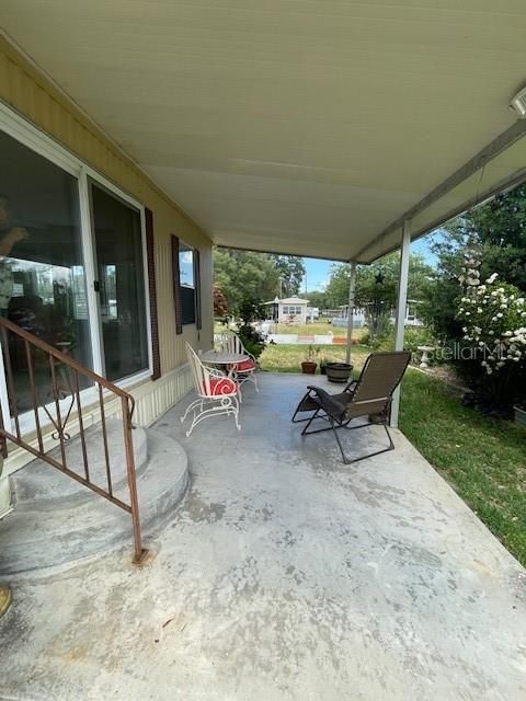 For Sale: $175,000 (2 beds, 2 baths, 1056 Square Feet)