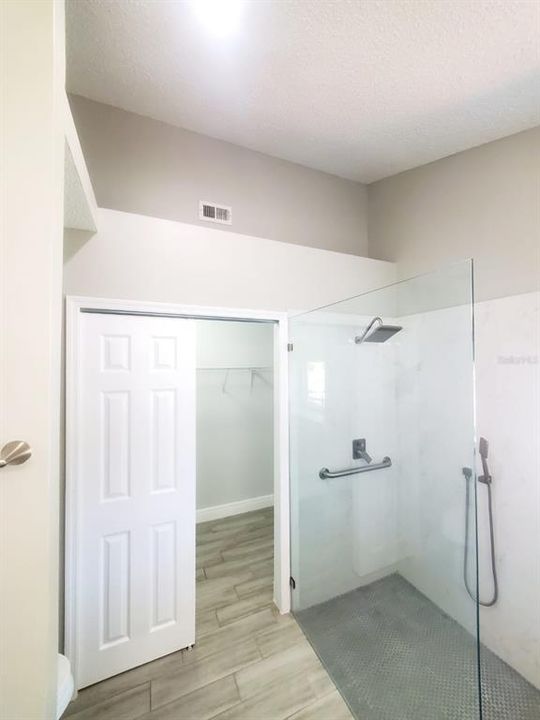 For Sale: $438,000 (3 beds, 2 baths, 1651 Square Feet)