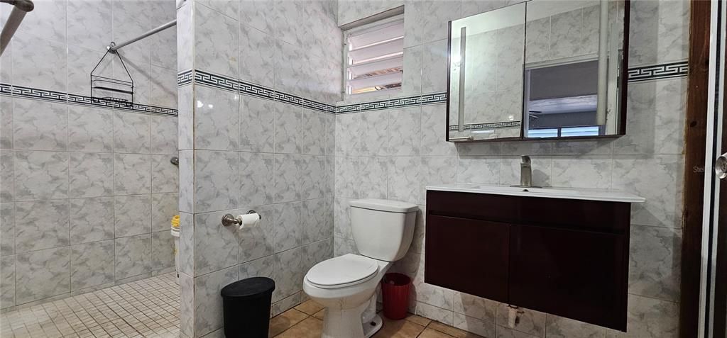 En Venta: $257,000 (0 camas, 0 baños, 1862 Pies cuadrados)