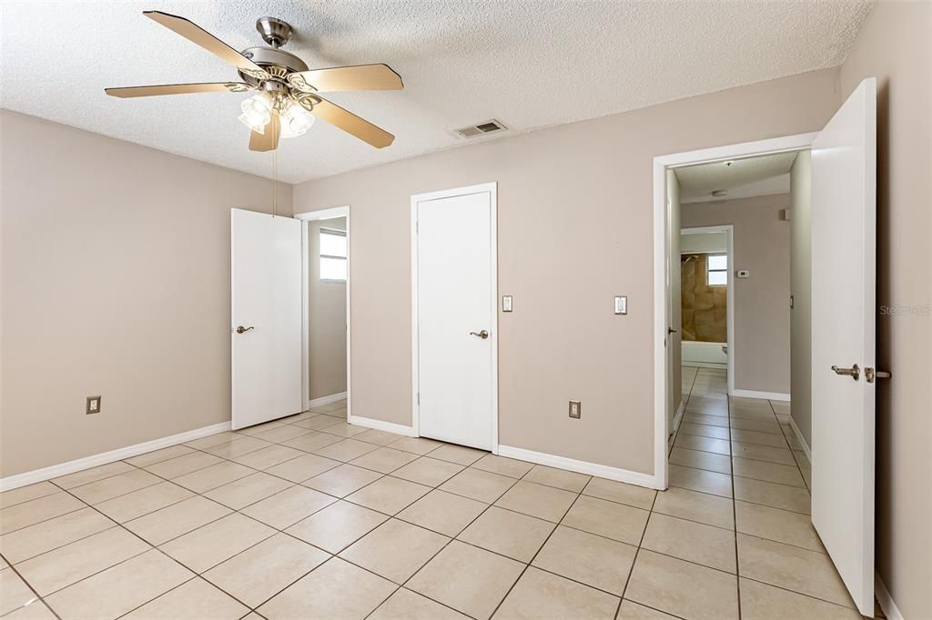 For Rent: $1,699 (2 beds, 2 baths, 1005 Square Feet)