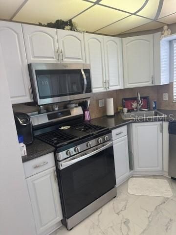 For Sale: $390,000 (2 beds, 2 baths, 1450 Square Feet)