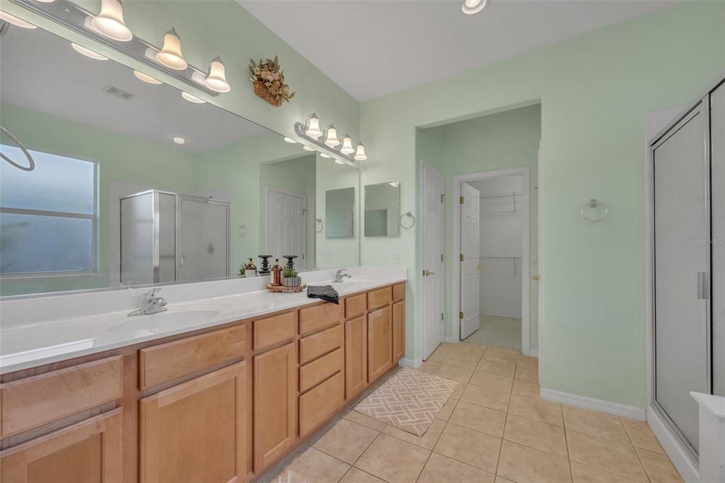 For Sale: $363,500 (3 beds, 2 baths, 2120 Square Feet)