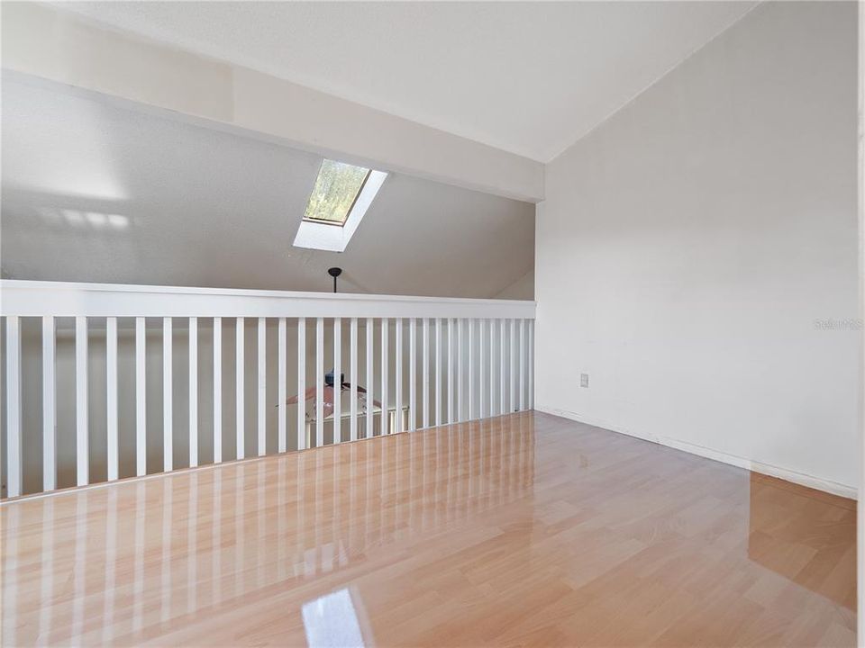 For Sale: $255,000 (2 beds, 2 baths, 1660 Square Feet)