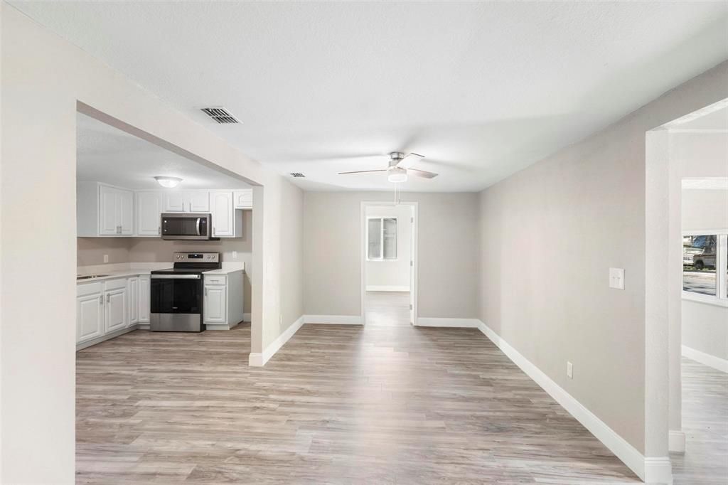 For Sale: $297,000 (4 beds, 2 baths, 1558 Square Feet)