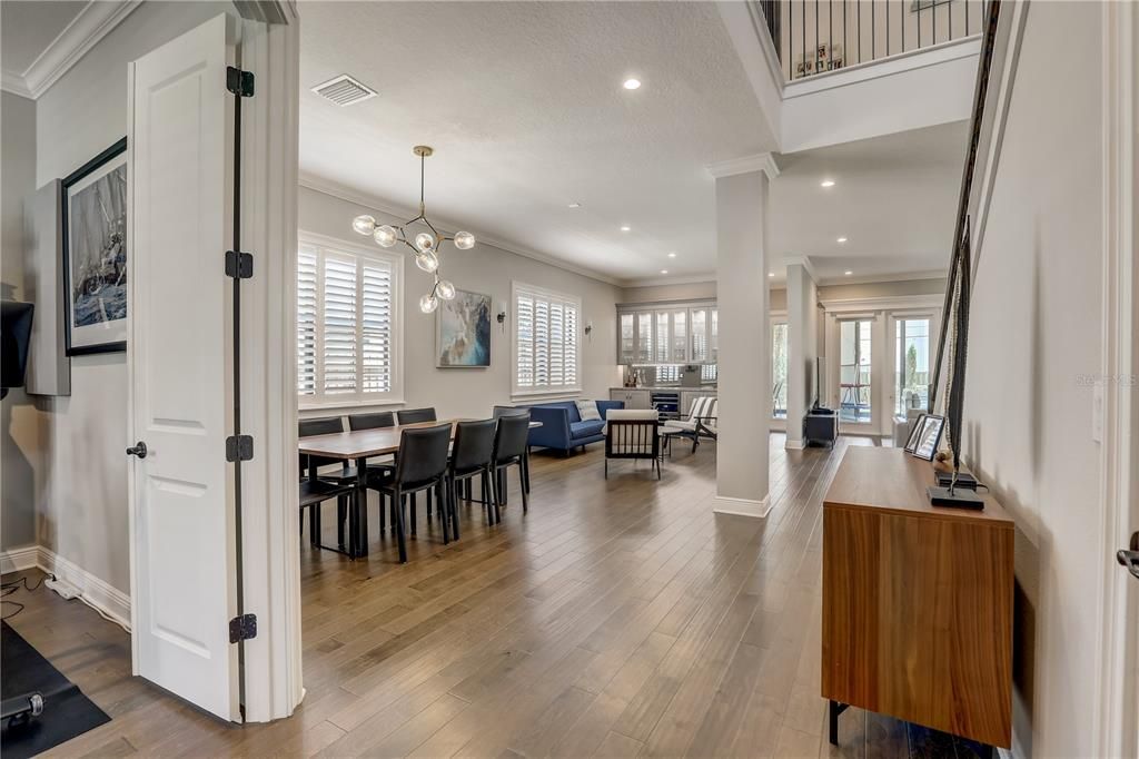 Front entry foyer