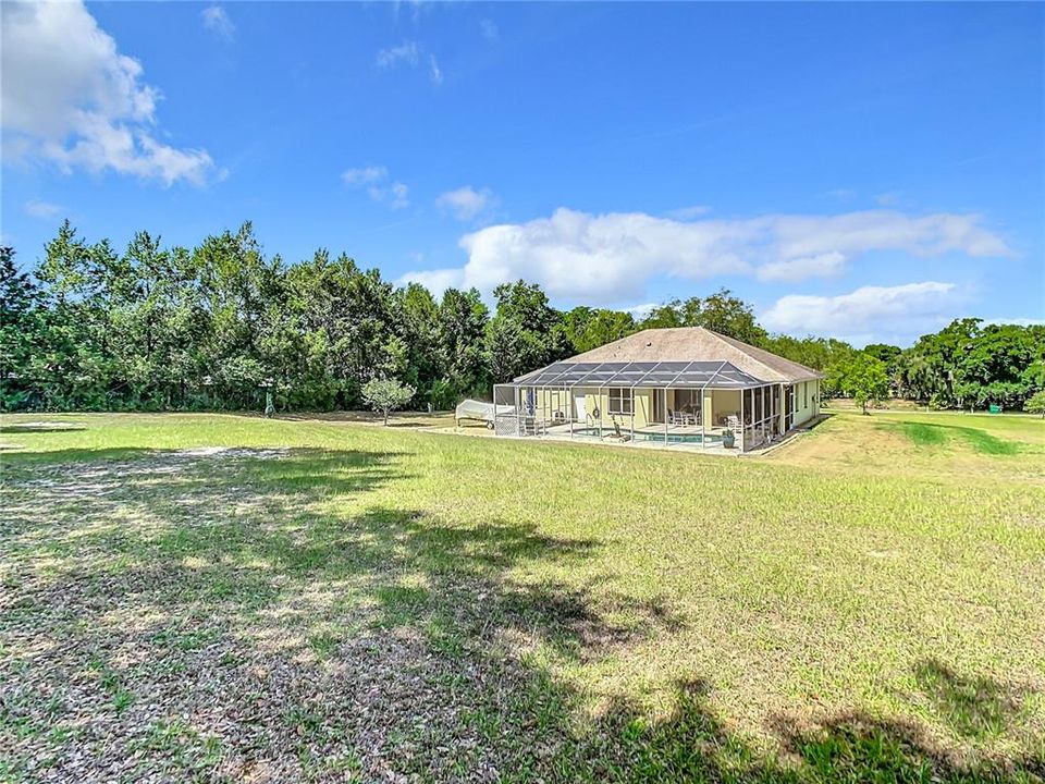 For Sale: $499,500 (3 beds, 2 baths, 1988 Square Feet)