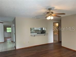 For Rent: $1,995 (3 beds, 2 baths, 1236 Square Feet)