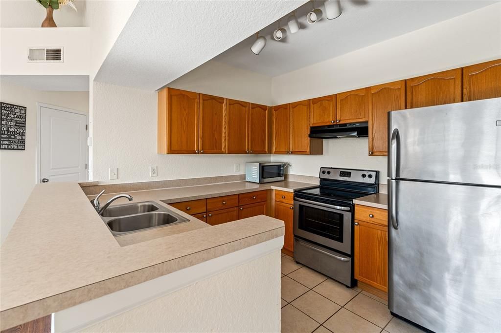 For Rent: $1,850 (2 beds, 2 baths, 1089 Square Feet)