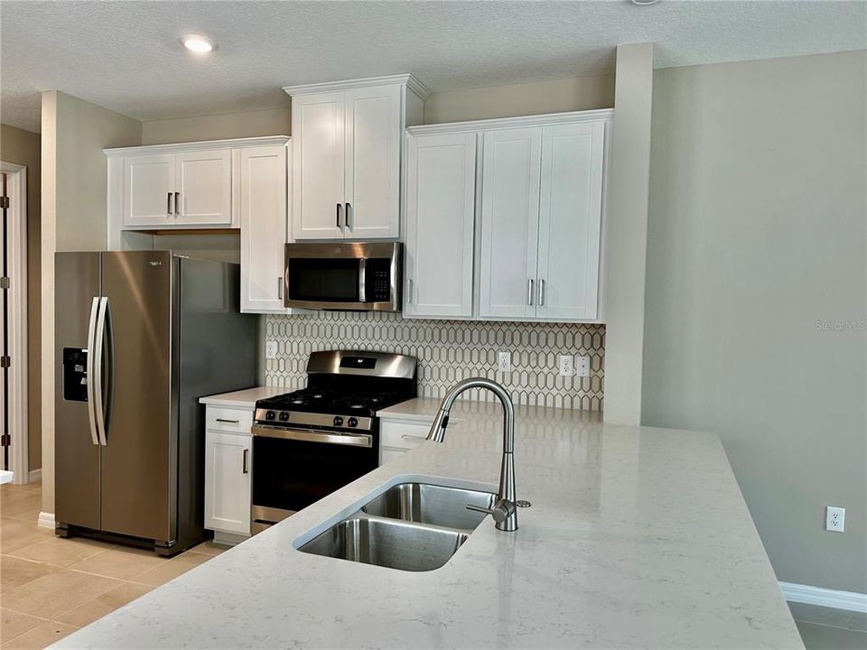 Active With Contract: $3,200 (4 beds, 2 baths, 1796 Square Feet)