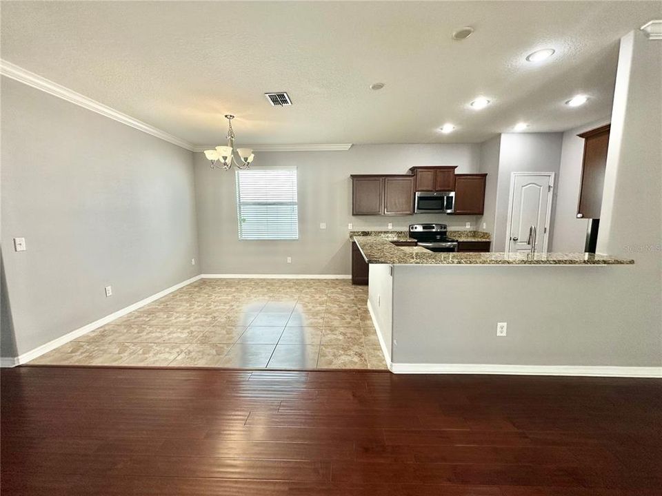 Active With Contract: $2,500 (3 beds, 2 baths, 1637 Square Feet)