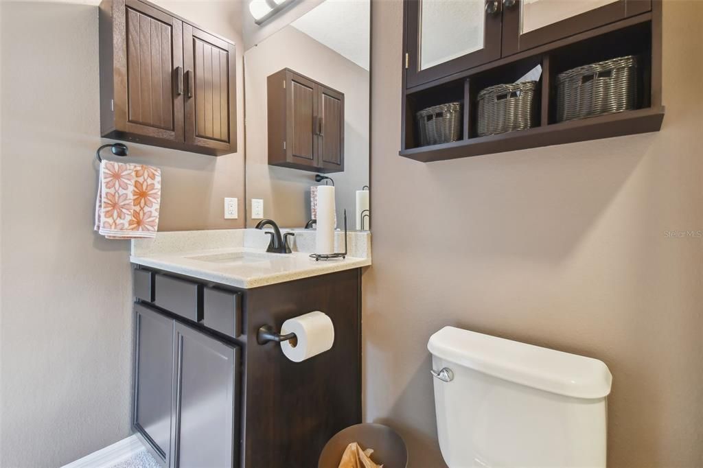 Active With Contract: $350,000 (3 beds, 2 baths, 1880 Square Feet)