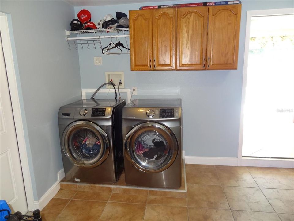 Indoor laundry and craft room