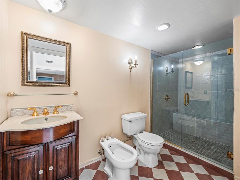 待售: $569,900 (3 贝兹, 2 浴室, 2348 平方英尺)
