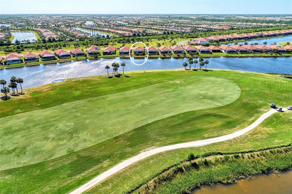 Overlooking the golf course - the view is special.