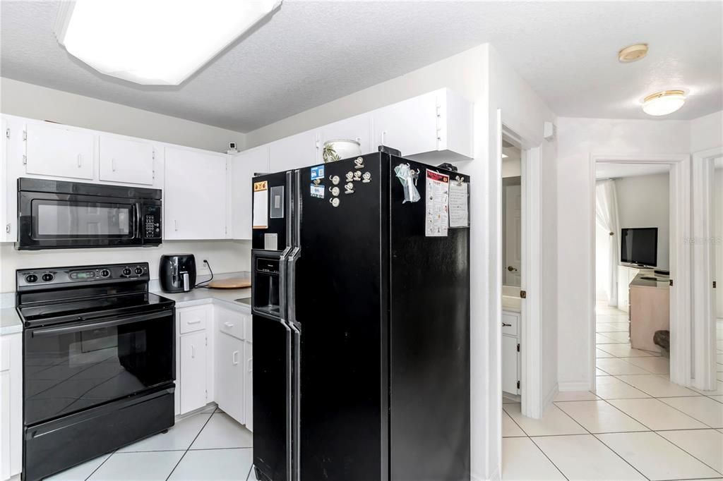 For Sale: $350,000 (3 beds, 2 baths, 1748 Square Feet)