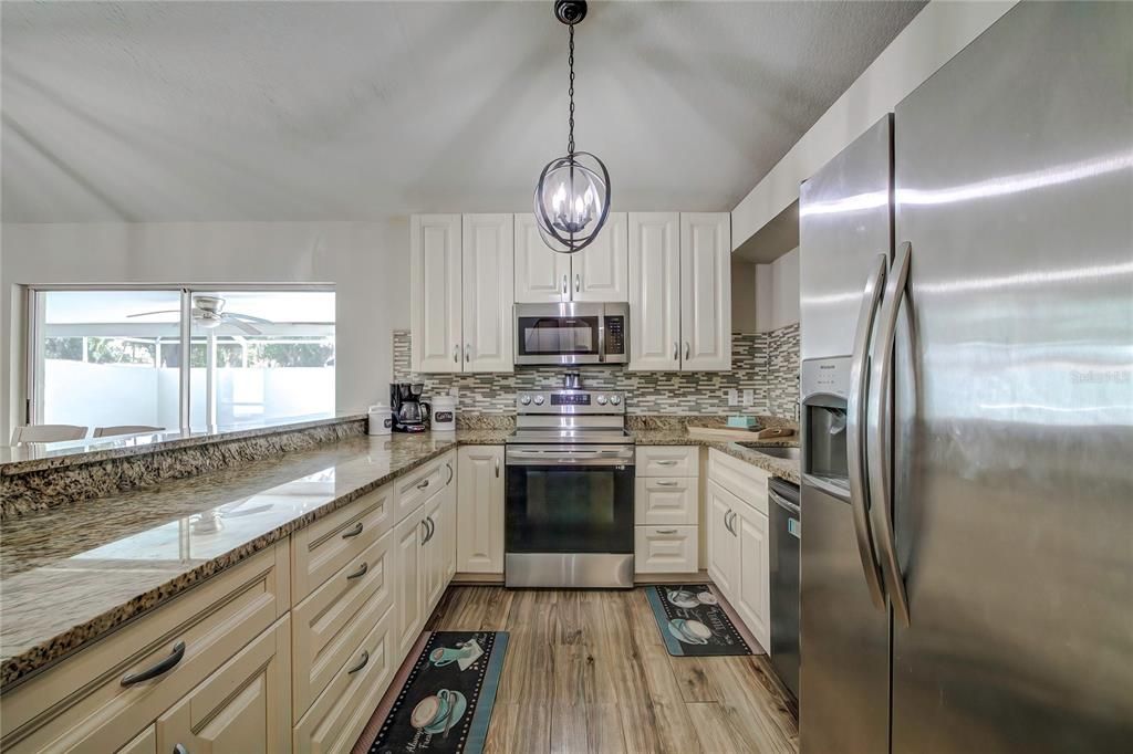 Active With Contract: $529,900 (4 beds, 2 baths, 2060 Square Feet)