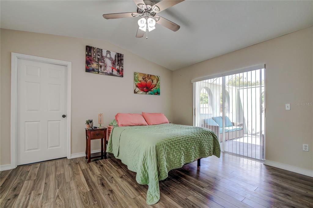 Active With Contract: $529,900 (4 beds, 2 baths, 2060 Square Feet)