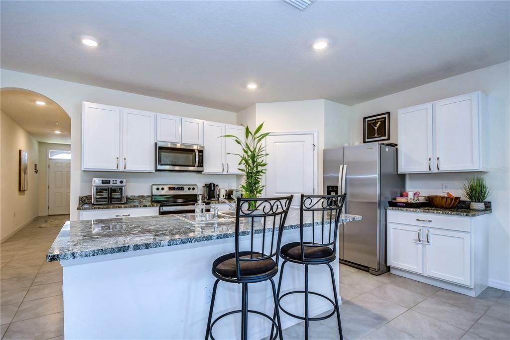 For Sale: $492,900 (4 beds, 2 baths, 1846 Square Feet)