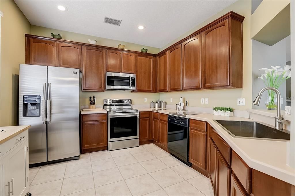 For Sale: $314,900 (3 beds, 2 baths, 1513 Square Feet)