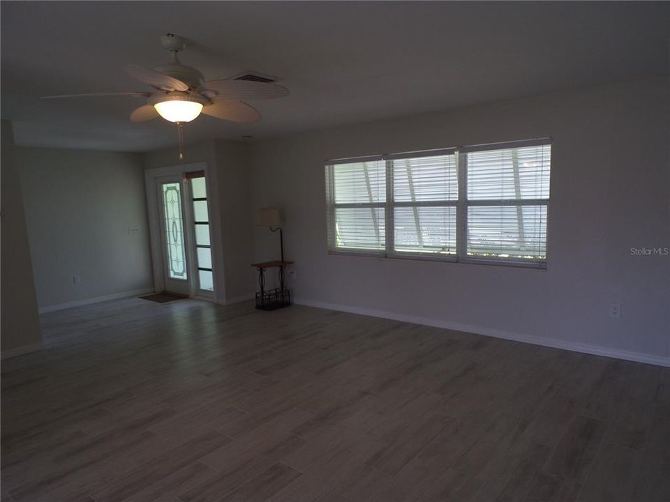 For Rent: $3,000 (2 beds, 2 baths, 1748 Square Feet)